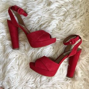 Steve Madden Red Frany Pumps
